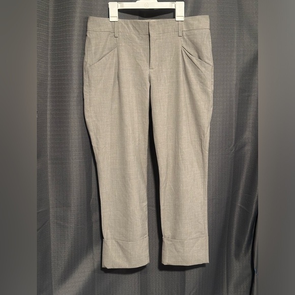 Gap Women’s Cuffed Dress Pants - Picture 1 of 6
